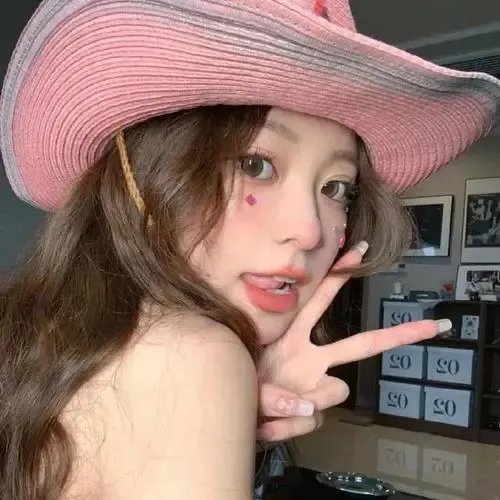 搏击傲娇小女生